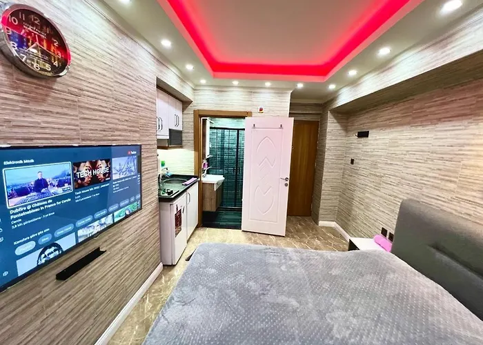 Levent Palace *